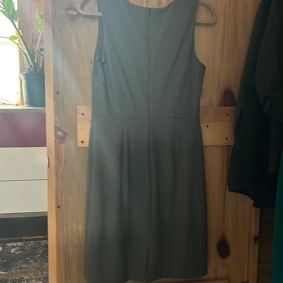 Superefox pleated dress - Picture 2 of 3